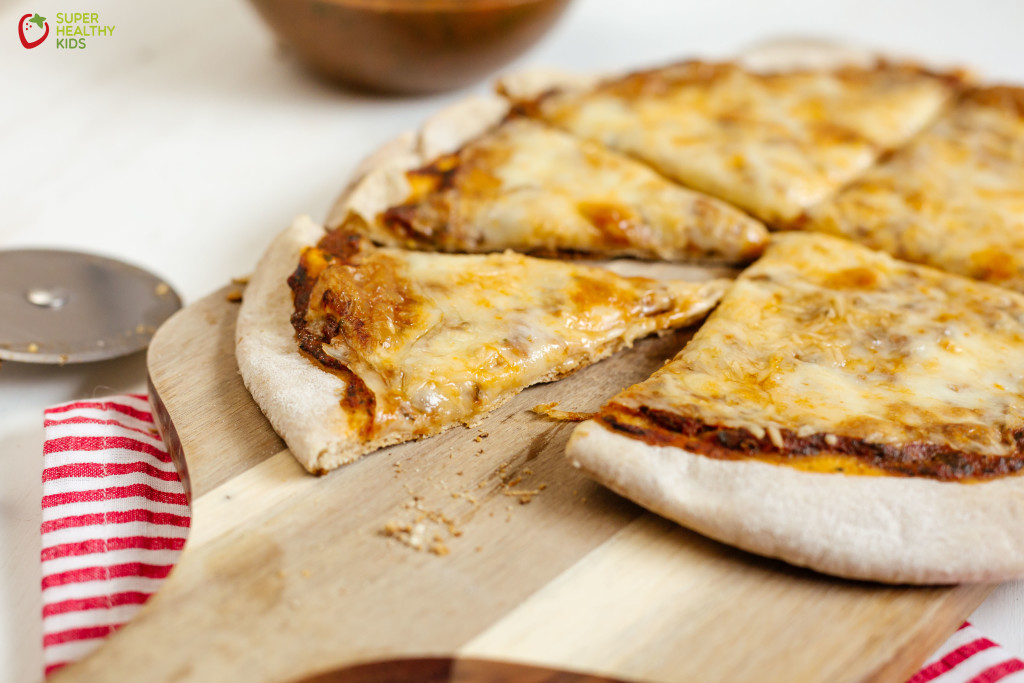 Hidden Veggie Pizza Recipe Hidden Veggie Pizza Recipe. Boost the nutrition by adding spinach and mushrooms, without your kids complaining about it! Getting them used to flavors is one way to help them develop a love for veggies.