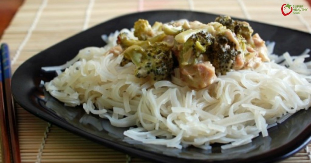 30 Fall Slow Cooker Recipes for Busy Weeknights Healthy Crockpot Meal: Broccoli and Chicken. Here's an easy dinner for your Sunday evening!