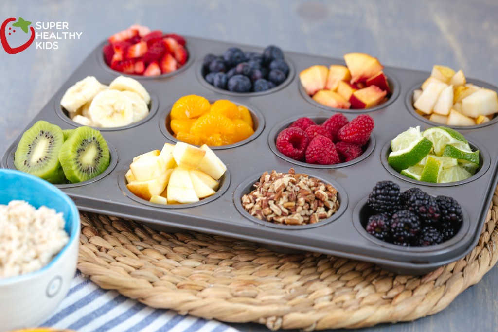 Rainbow Oatmeal Bar Recipe Rainbow Oatmeal Bar Recipe. What a fun breakfast idea! So fresh and colorful