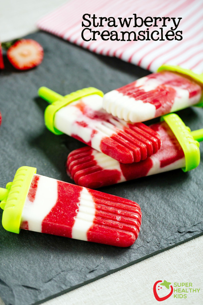 Strawberry Creamsicles Strawberry Creamsicles. All fruit, no added sugar. Perfect way to use up your strawberries that are on their way out! www.superhealthykids.com