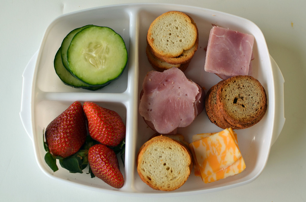 Homemade Lunchable Summer Pool Snacks: 11 Healthy Choices. This is our go-to list any time we are headed out for a day in the sun!!