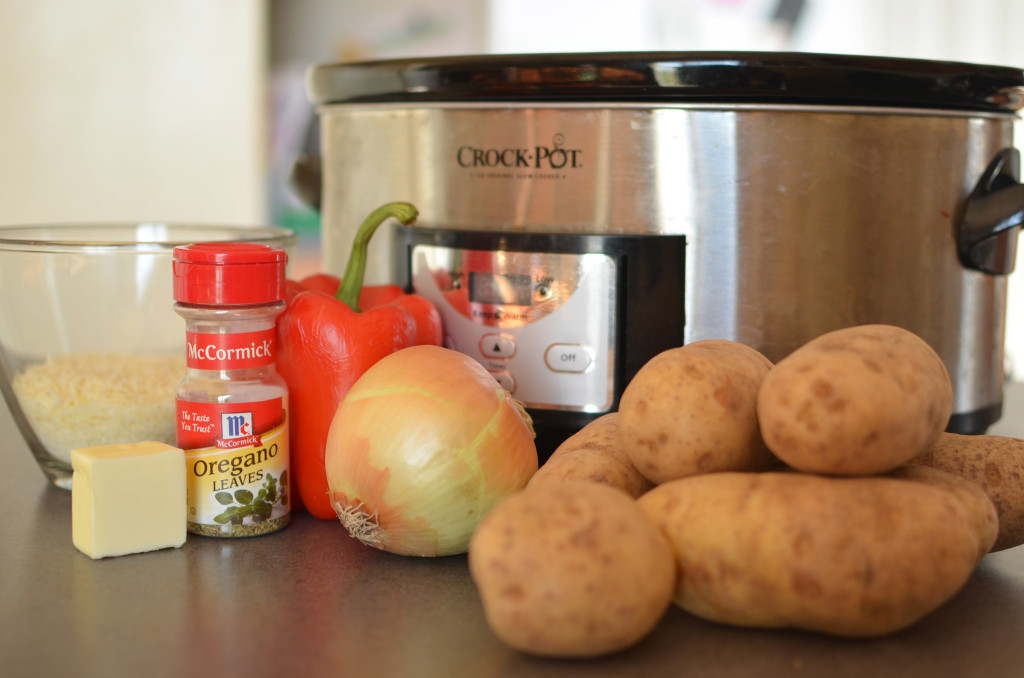 Crockpot Italian Potatoes- Easy Dinner! Crockpot Italian Potatoes- Easy Dinner! This is my go-to dinner on busy weeknights!