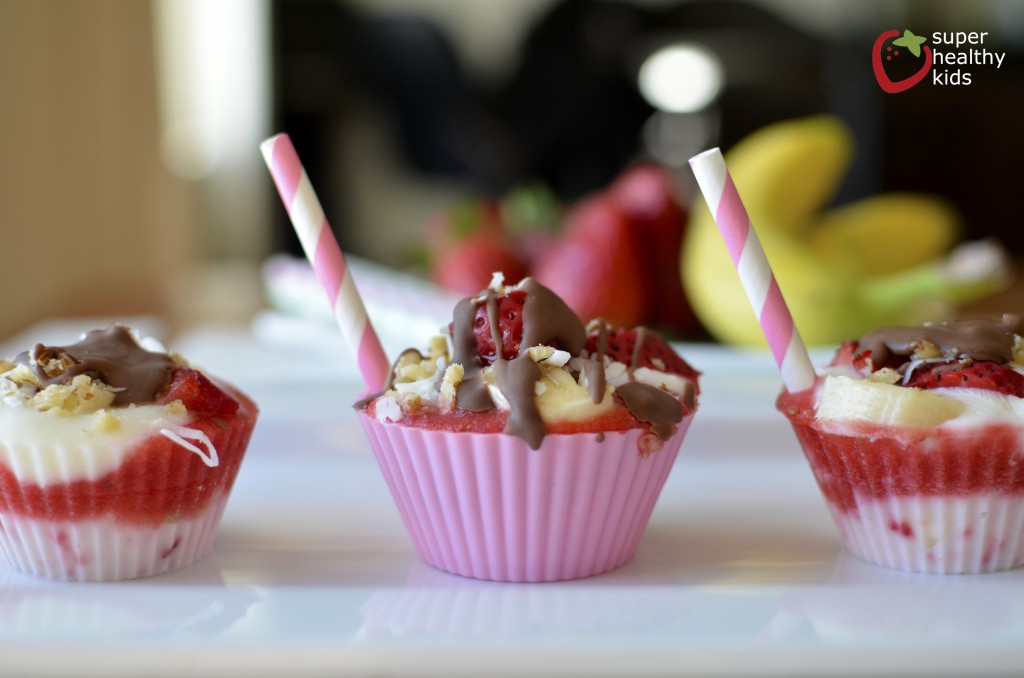 Healthy Banana Split Freezer Bites Recipe Healthy Banana Split Freezer Bites. These mini healthy banana split bites make a delicious frozen treat for kids.