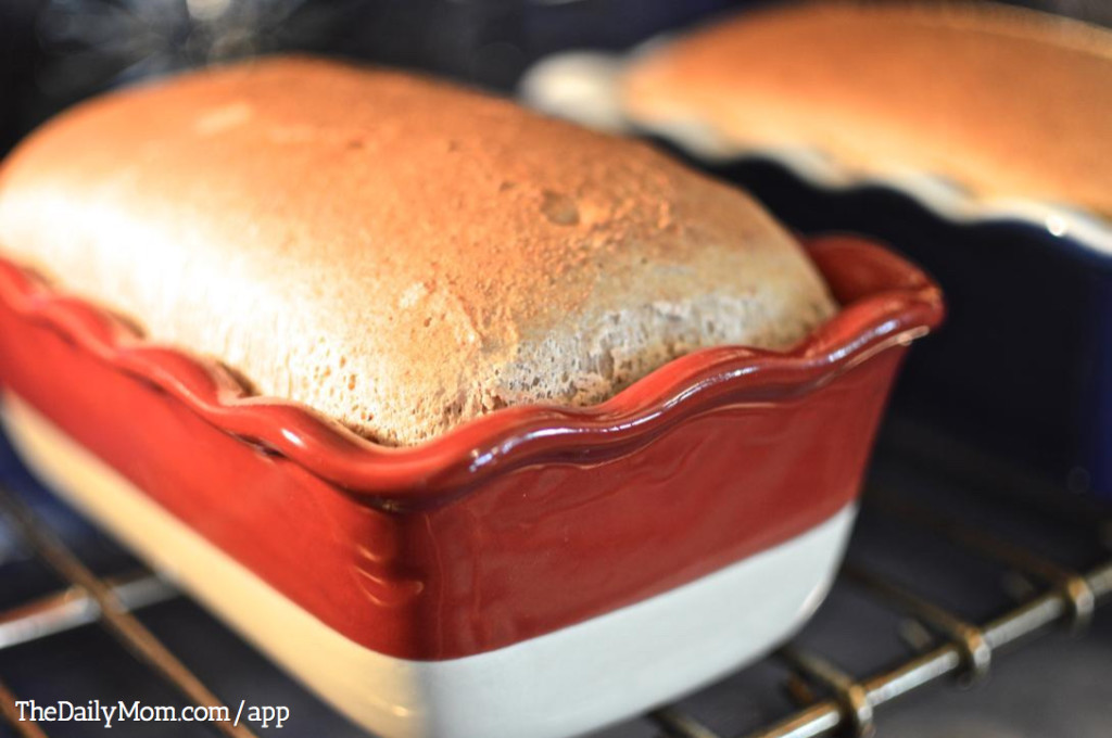 Honey Whole Wheat Bread Recipe Organic Honey Whole Wheat Bread. This simple recipe contains just 6 ingredients and requires a mere 10 minutes of hands-on time.