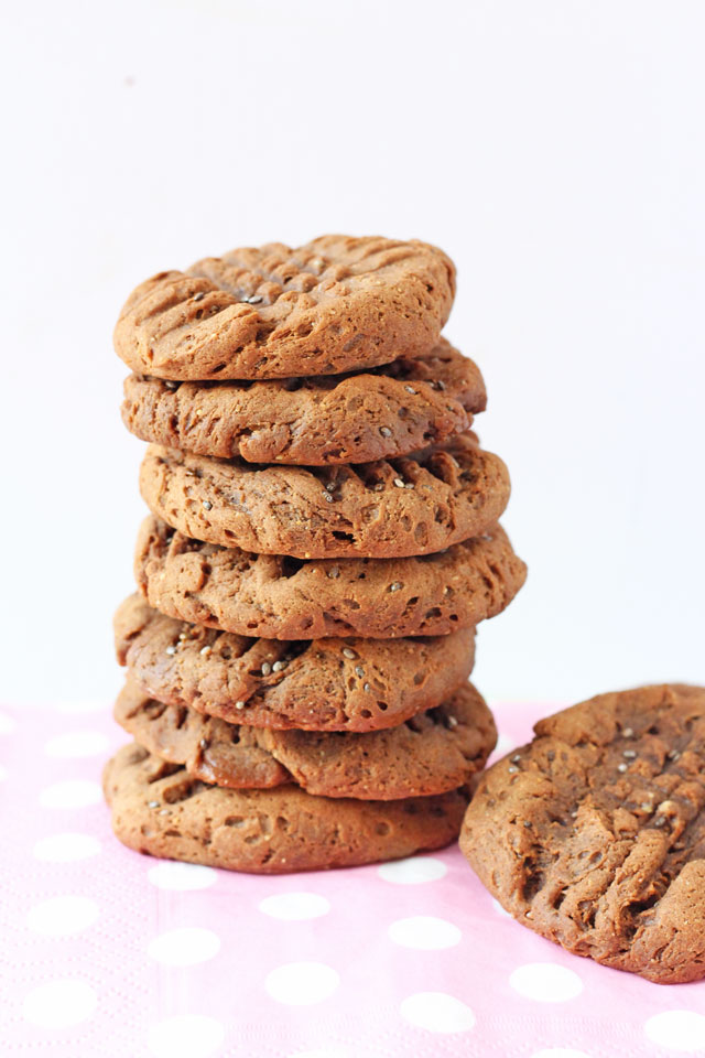 4 Ingredient Chocolate Chia Cookies Recipe Healthy Ideas for Kids