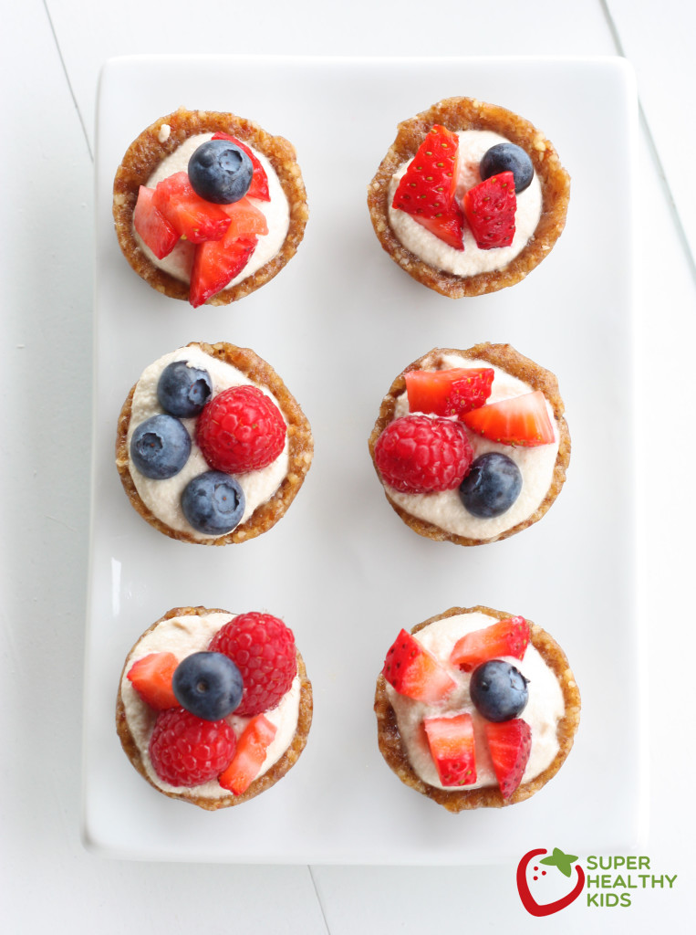 Cashew Cream Tart Recipe Cashew Cream Tart Recipe. These are sweet, nutty, and taste like an amazing bite of cookie mixed with fruit. www.superhealthykids.com