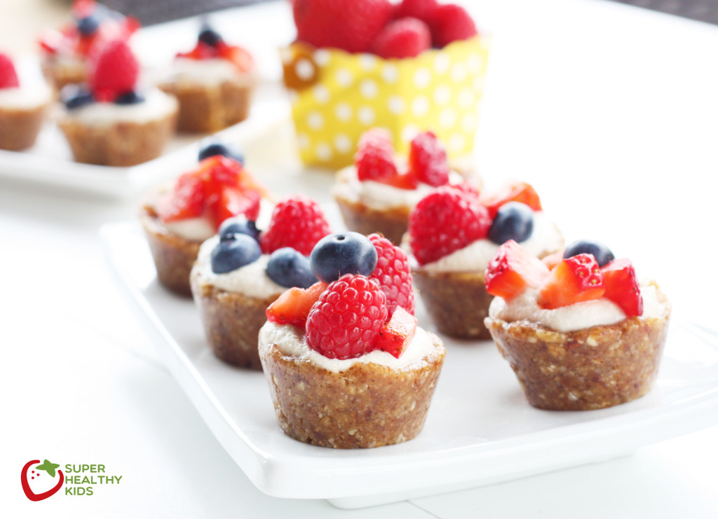 Cashew Cream Tart Recipe Cashew Cream Tart Recipe. These are sweet, nutty, and taste like an amazing bite of cookie mixed with fruit. www.superhealthykids.com