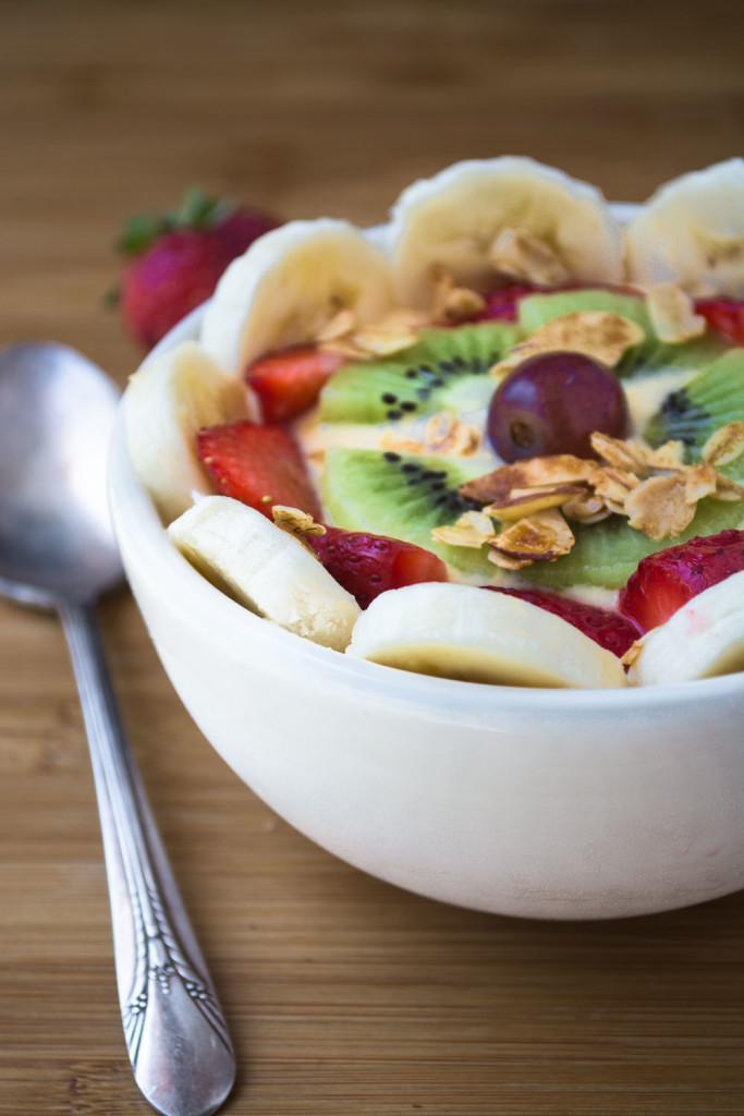 Kid-Friendly Breakfast Smoothie Bowls Breakfast Smoothie Bowl. Combines so many delicious and healthy ingredients into one breakfast bowl that kids love! www.superhealthykids.com