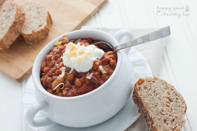 Slow-Cooker Vegetarian Chili Recipe Slow-Cooker Vegetarian Chili - just 5 minutes to throw everything in the crock-pot. 4 hours later, and you have a hearty meal that is sure to warm you from the inside! www.superhealthykids.com