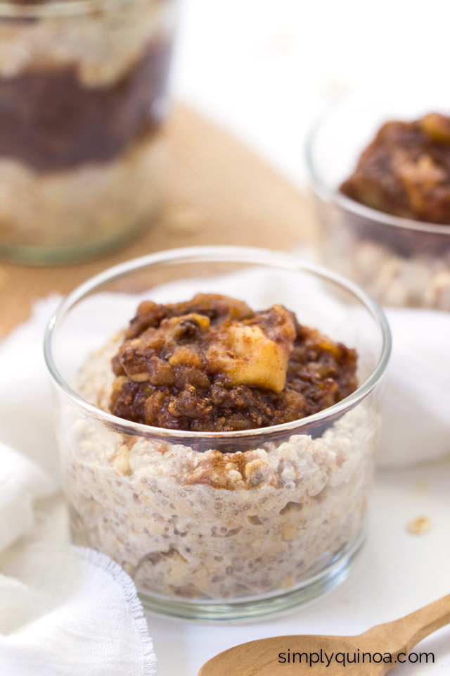 Apple Pie Overnight Oats + Quinoa Recipe Apple Pie Overnight Oats + Quinoa - a simple, healthy and absolutely delicious way to start the day. www.superhealthykids.com