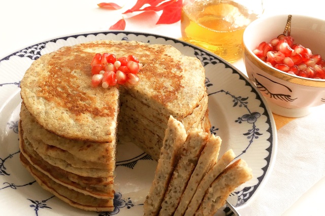 Banana Chia Seed Pancakes Banana Chia Seed Pancakes. Naturally sweet and filled with antioxidants, fiber, and protein!