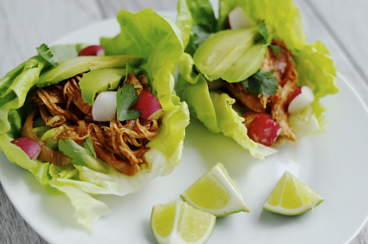 Slow Cooker Enchilada Chicken 20 + Healthy Slow Cooker Dinners. No cream soups allowed! Just good, wholesome ingredients. Serve your family any of these healthy dinners with the convenience of using the slow cooker to prepare it.