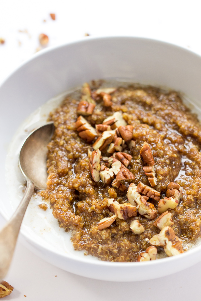 90-second Gingerbread Breakfast Quinoa Gingerbread Breakfast Quinoa -- made with two types of quinoa, sweetened with maple sugar and topped with crunchy pecans!
