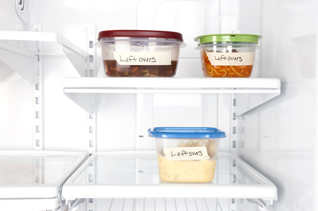 What To Do with Leftovers What To Do with Leftovers. Ever wondered how long you should store things? How long can they be left out? This is your guide for all things leftovers! www.superhealthykids.com