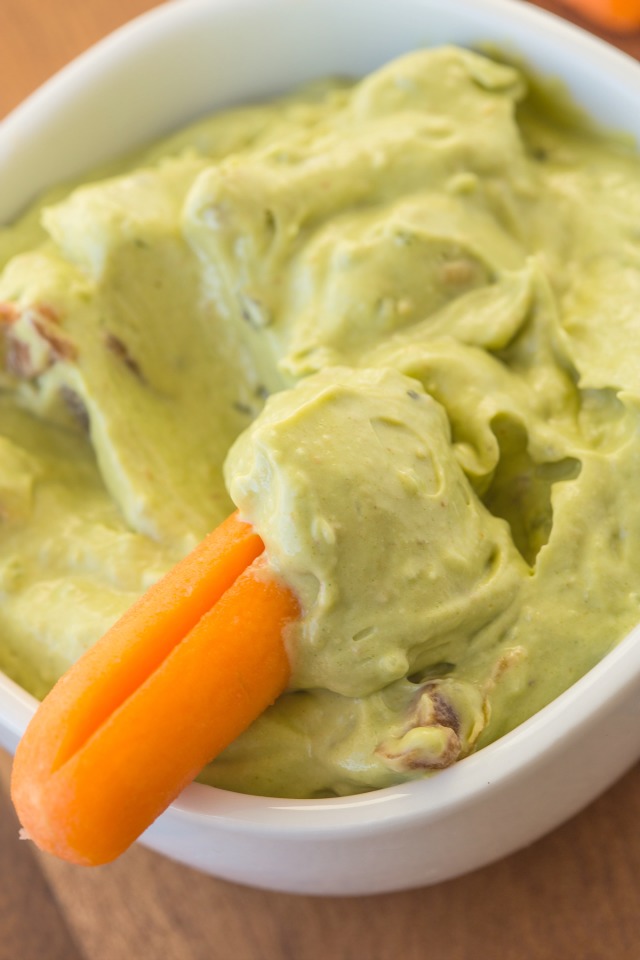 Creamy Blender Avocado Dip Creamy Guacamole made all in your blender! Super quick and amazing for snacks, or an appetizer. www.superhealthykids.com