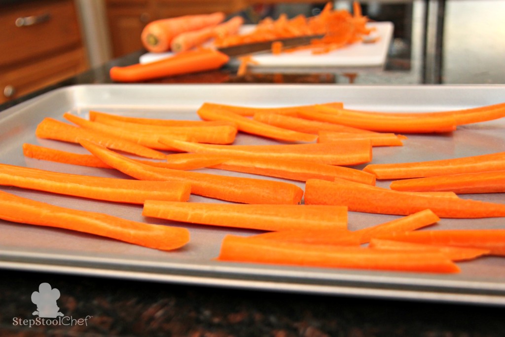 Honey Orange Roasted Carrots Honey Orange Roasted Carrots. This amazing veggie side dish has natural sweetness with a citrus tang! The perfect fresh veggie to go with a meal. www.superhealthykids.com