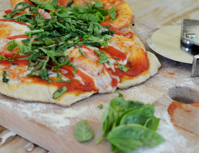 Summer Veggie Pizza with Whole Grain Crust - fresh, fast and incredibly healthy! www.superhealthykids.com