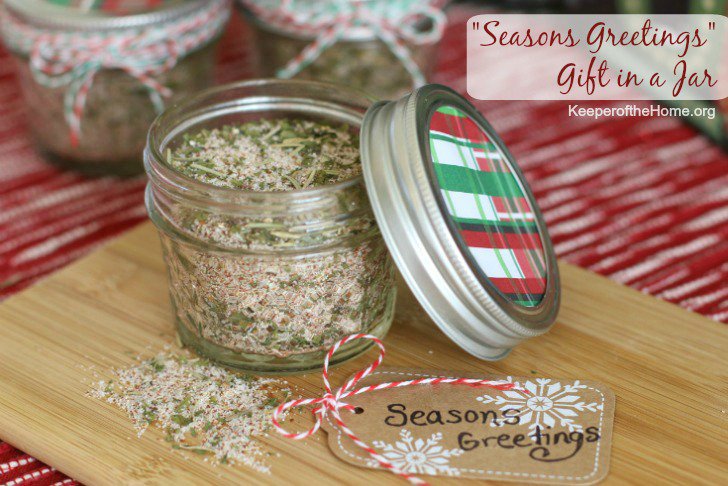 25 Creative Non-Treat Neighbor Christmas Gifts Homemade spice blends