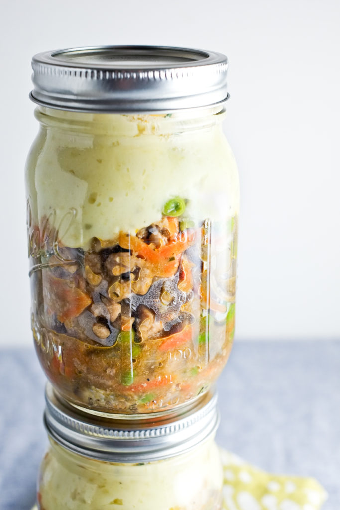Shepherd's Pie in a Jar Shepherd's Pie in a Jar! Filling and healthy make-ahead lunch. | Super Healthy Kids | Food and Drink