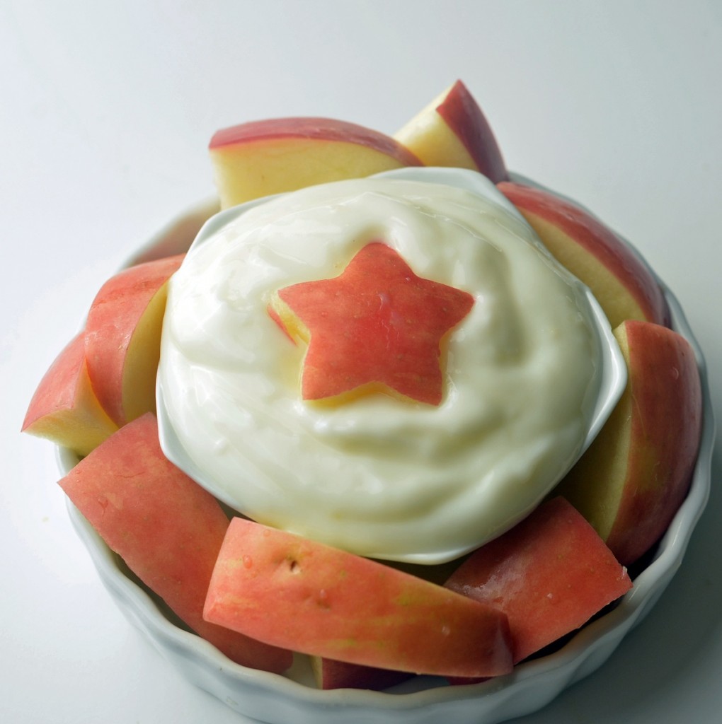 Apples with Creamy Lemon Yogurt Dip Super Healthy Kids