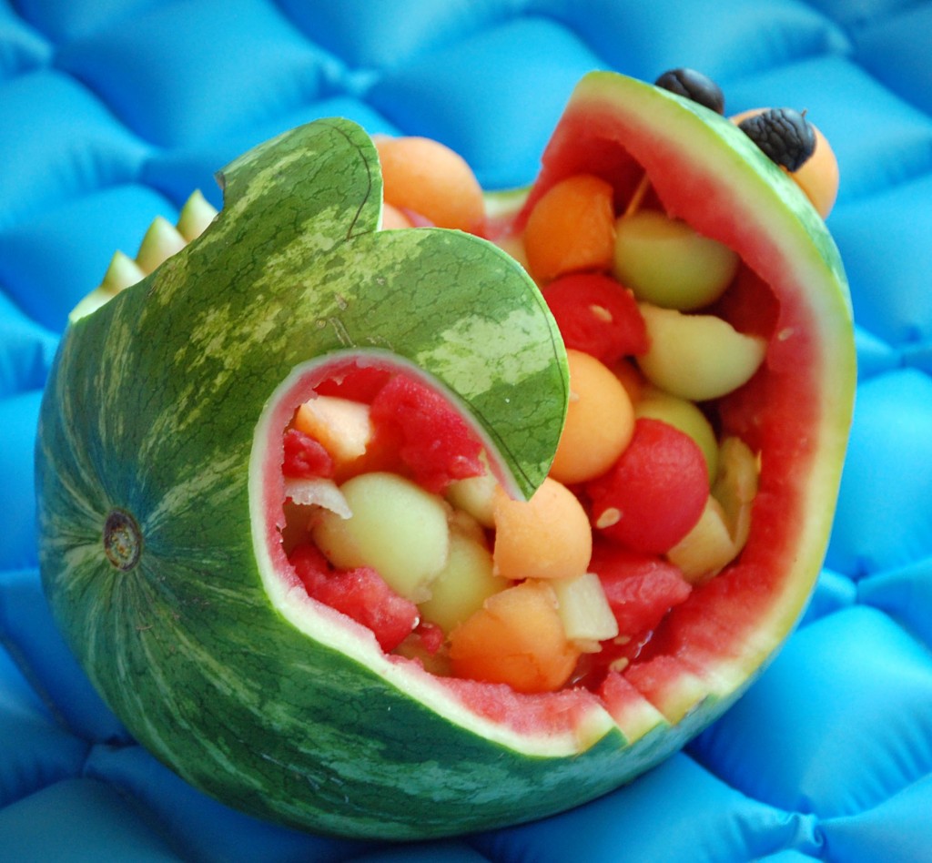 The Watermelon Whale Super simple and easy steps to make this watermelon whale.