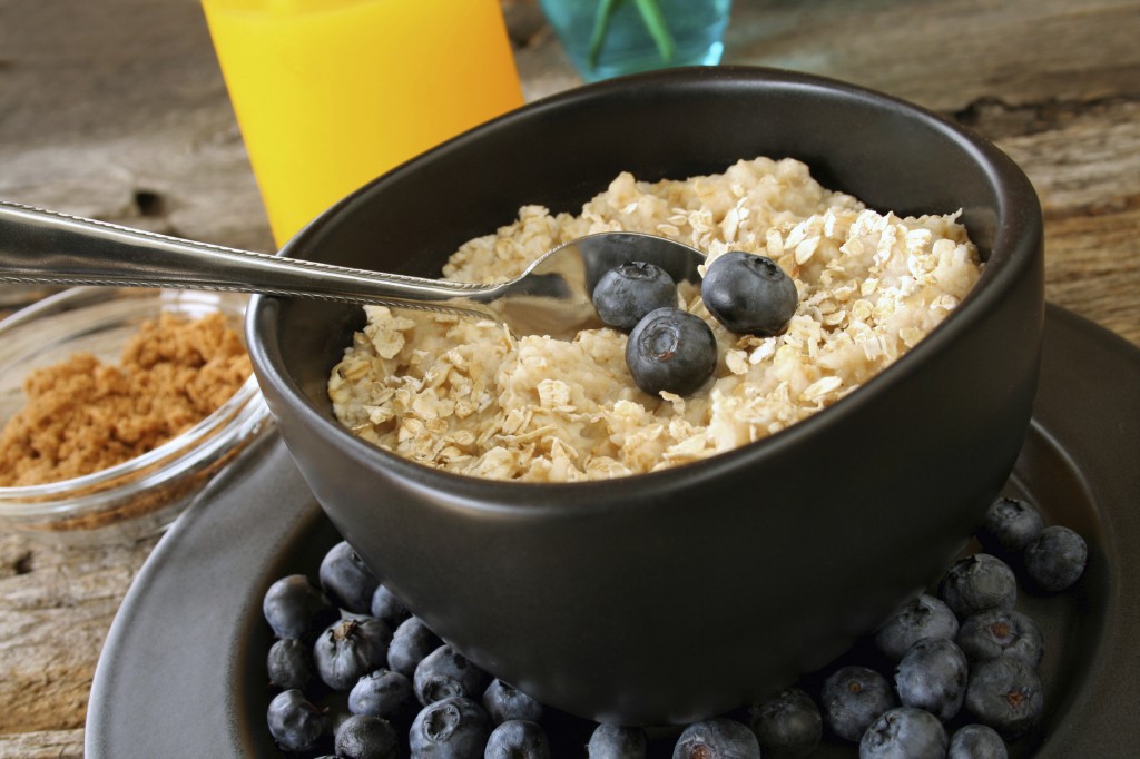 Top Strategies to Get Kids to Eat Oatmeal Top Strategies to Get Kids to Eat Oatmeal. A must-read for those who have little ones with oatmeal aversions!