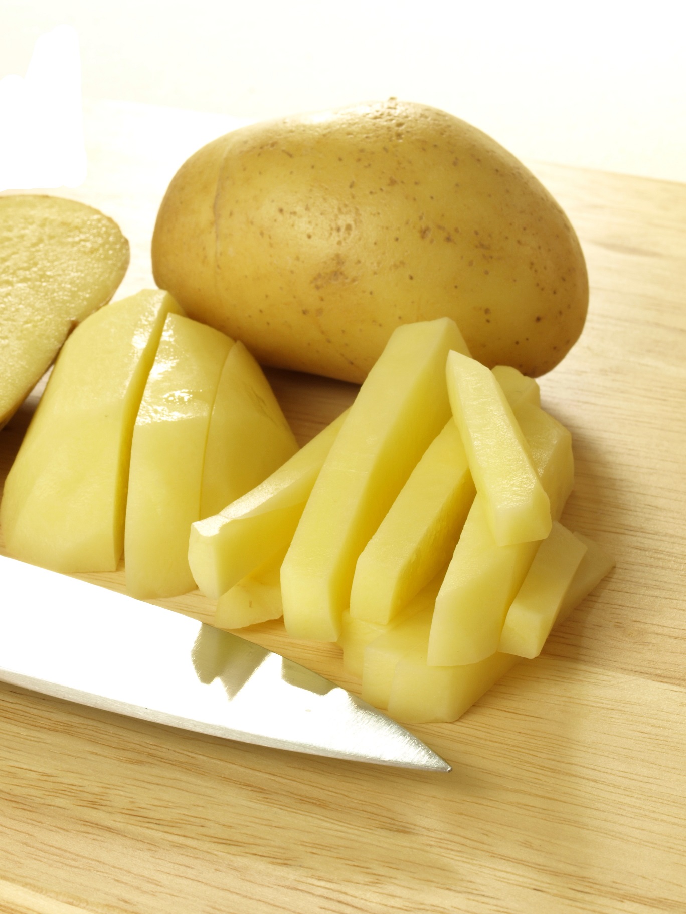 slicing potatoes for french fry recipe