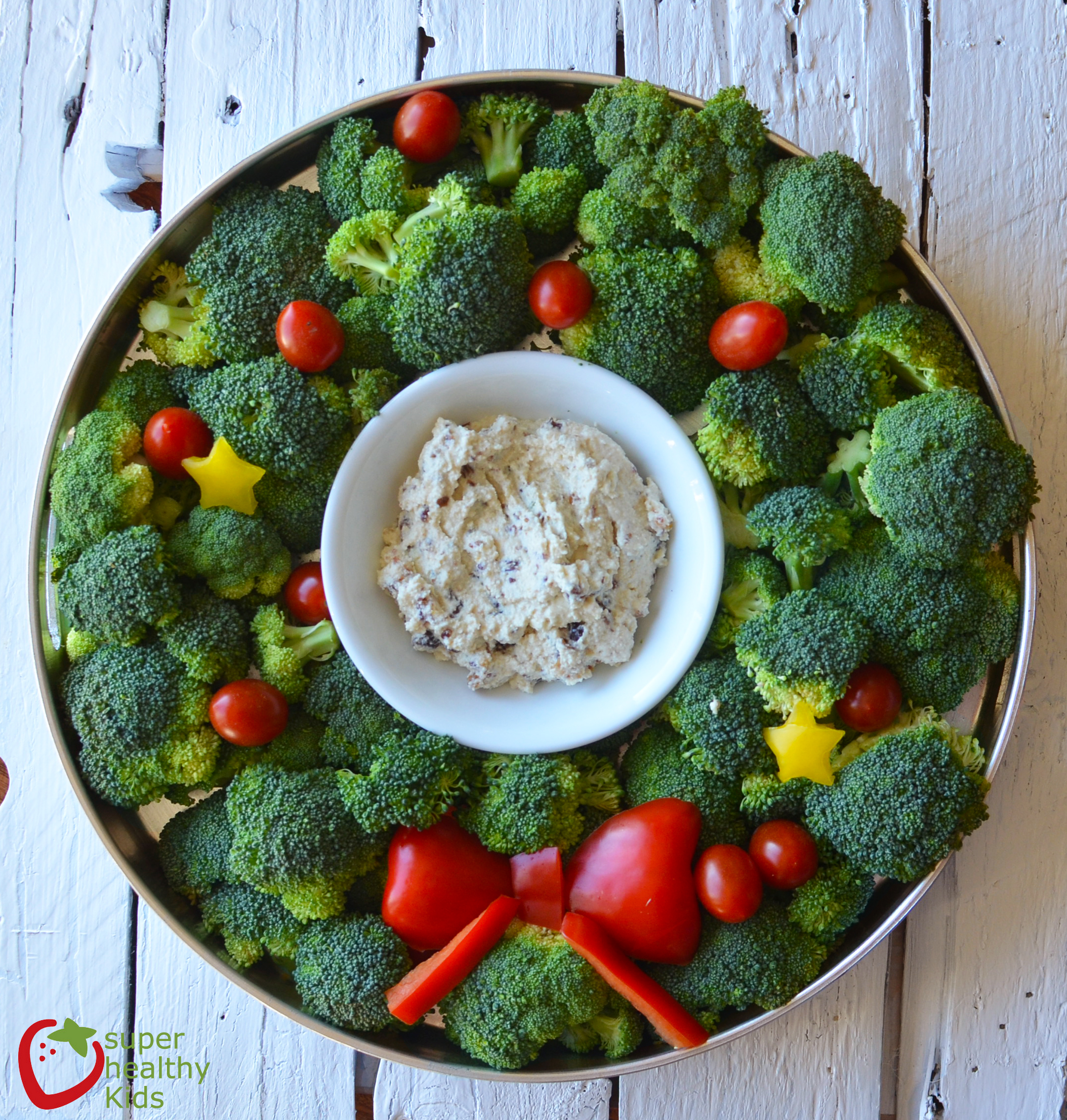 Holiday Veggie Tray with Creamy Ranch Dip | Healthy Ideas ...