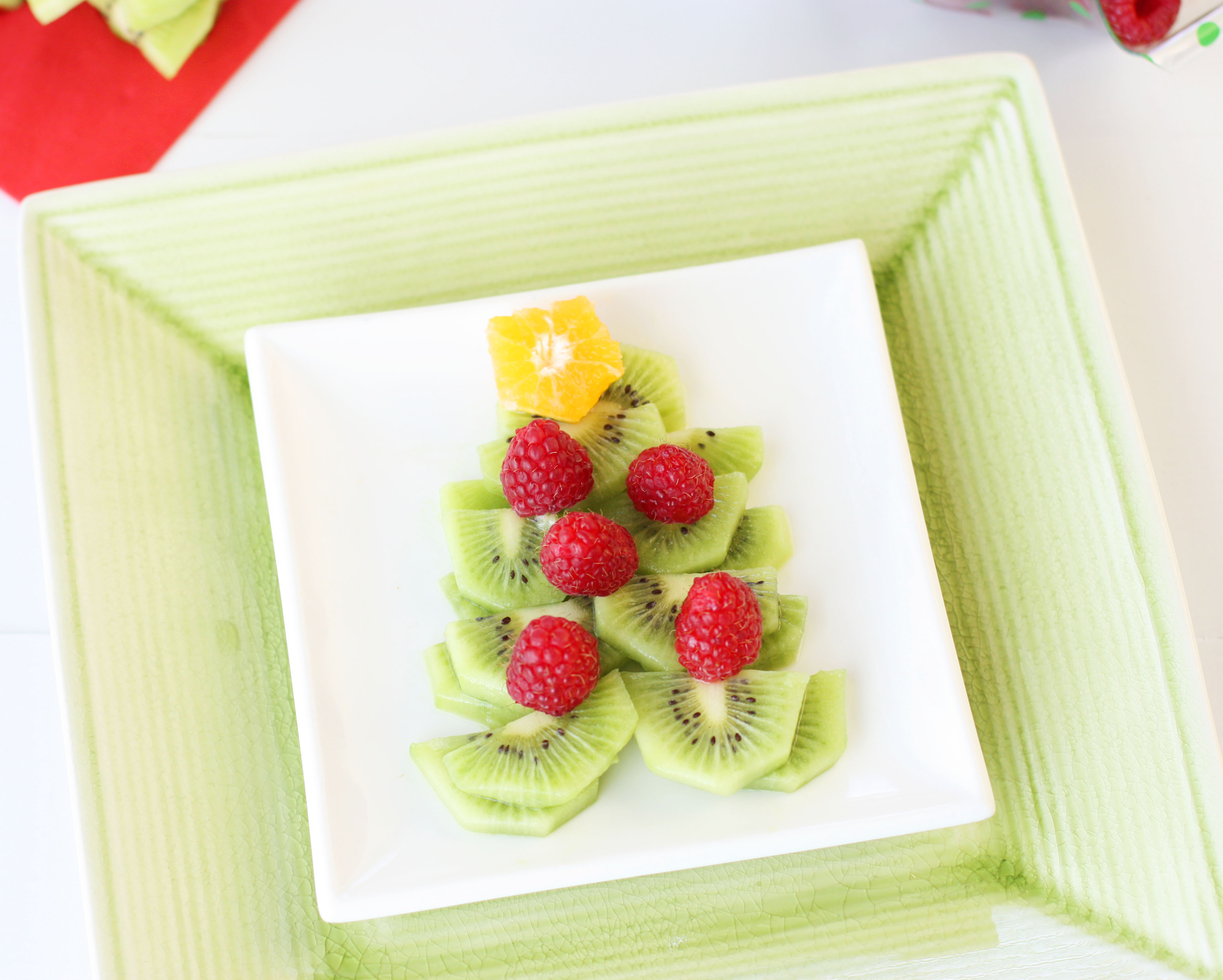 Fun Kiwi Fruit Tray and Best Way to Peel a Kiwi Healthy Ideas for Kids