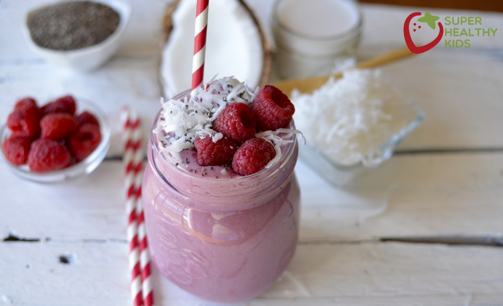 COCONUT RASPBERRY CHIA SMOOTHIE RECIPE COCONUT RASPBERRY CHIA SMOOTHIE! Full of good stuff, like omega 3 fatS!