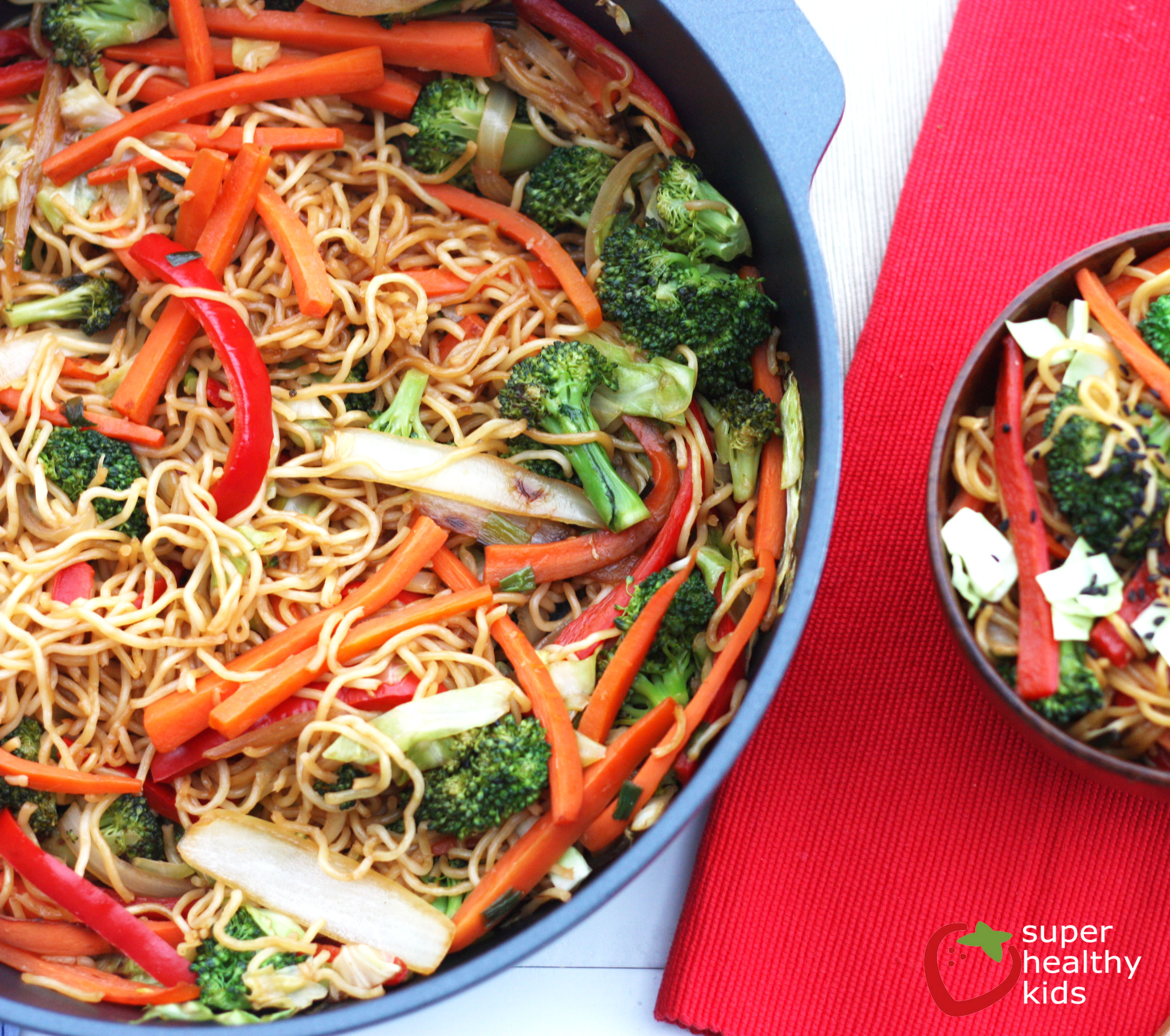 One Pot Veggie Yakisoba Recipe