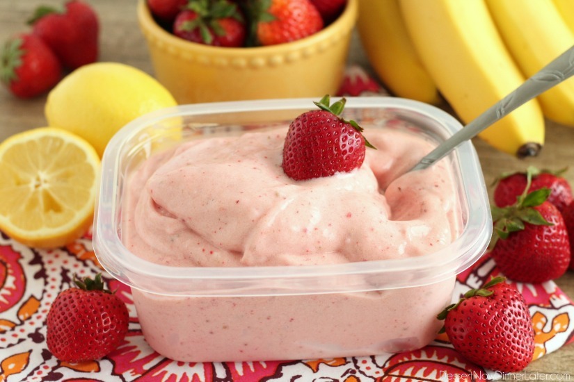 No ice cream machine required for this Healthy Instant (5 minutes or less) Strawberry Banana Frozen Yogurt with only 5 ingredients! Recipe by Dessert Now, Dinner Later for SuperHealthyKids.com