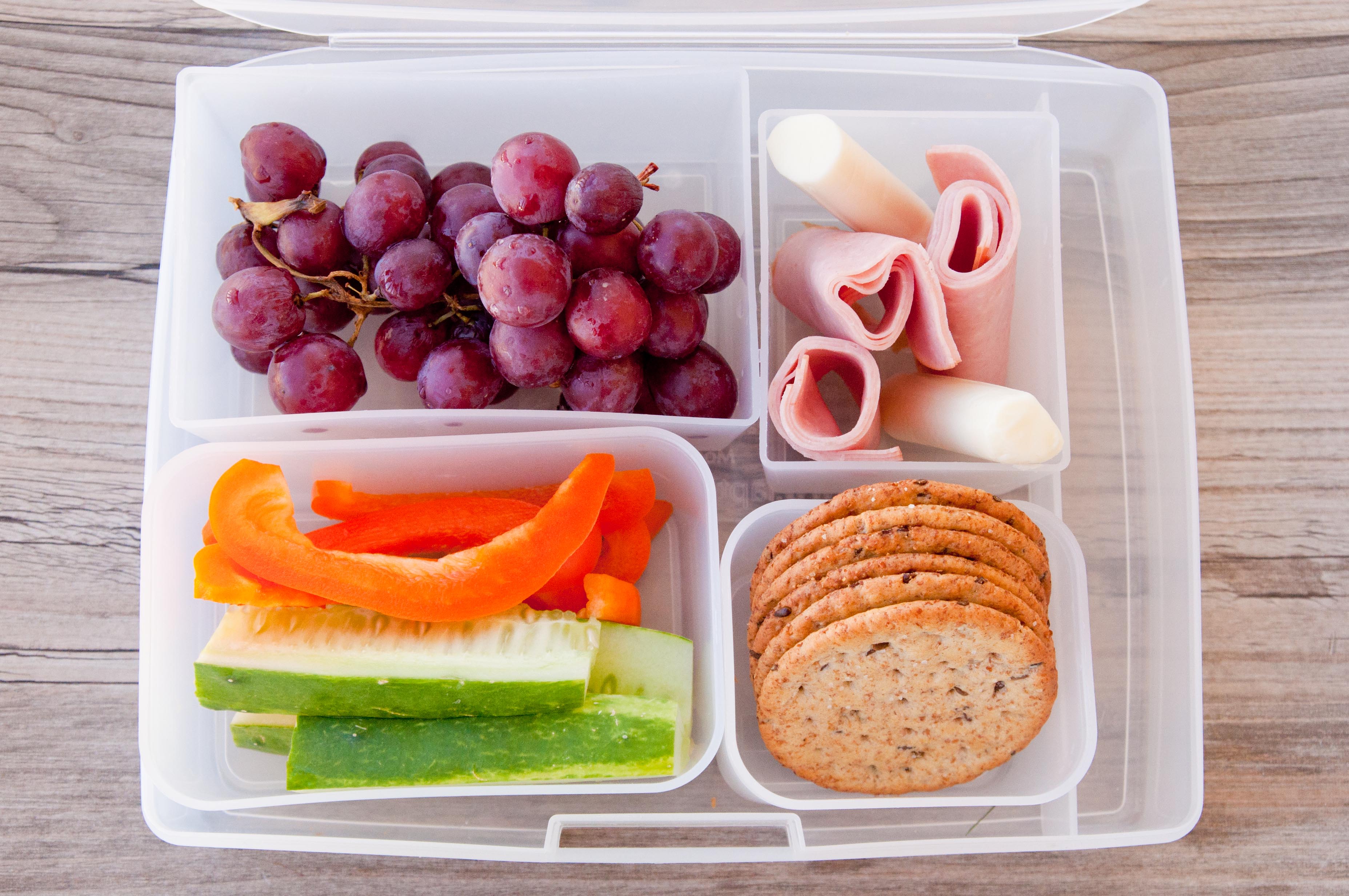 Cheese and Crackers Lunchbox | Super Healthy Kids