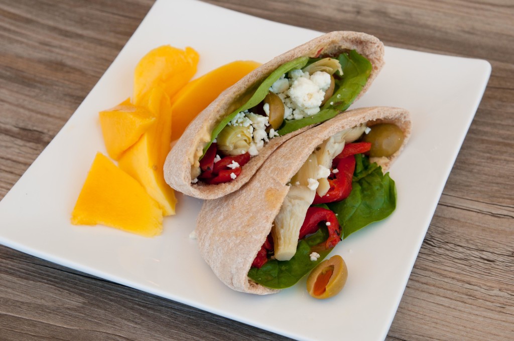 Mediterranean Veggie Pita | Super Healthy Kids