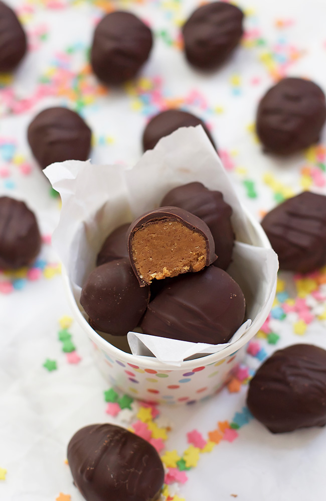 Healthier Reese's Eggs Healthier Reese's Eggs - All the goodness and none of the extra stuff!