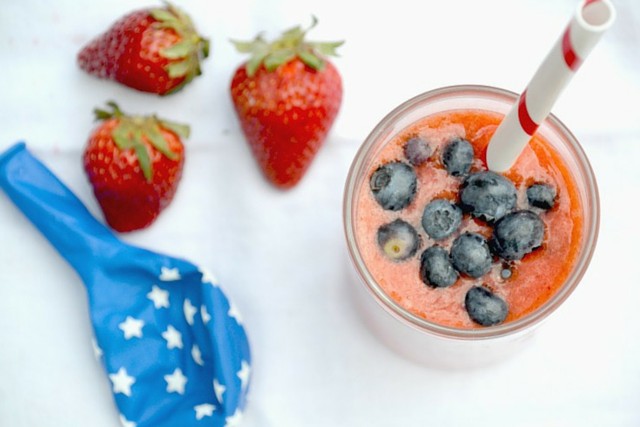 Celebrate summer with this festive frozen strawberry lemonade. Real fruit. Beautiful color. Bursting with flavor. Celebrate summer with this festive frozen strawberry lemonade. Real fruit. Beautiful color. Bursting with flavor. www.superhealthykids.com