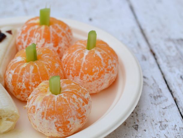 30 Healthy and Festive Halloween Treats Halloween pumpkin oranges