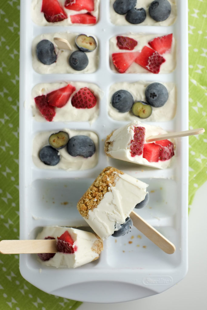 Make mini cheesecakes in your ice cube tray!