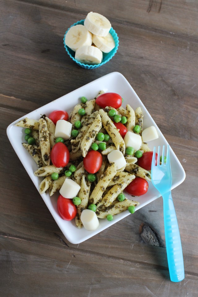 Pesto Pasta Salad with banana side dish