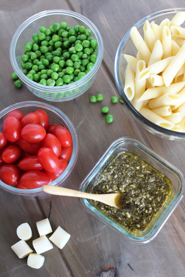 Pesto Pasta Salad Ingredients